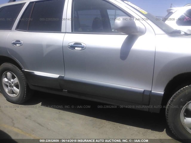 KM8SC13E45U902644 - 2005 HYUNDAI SANTA FE GLS/LX SILVER photo 6