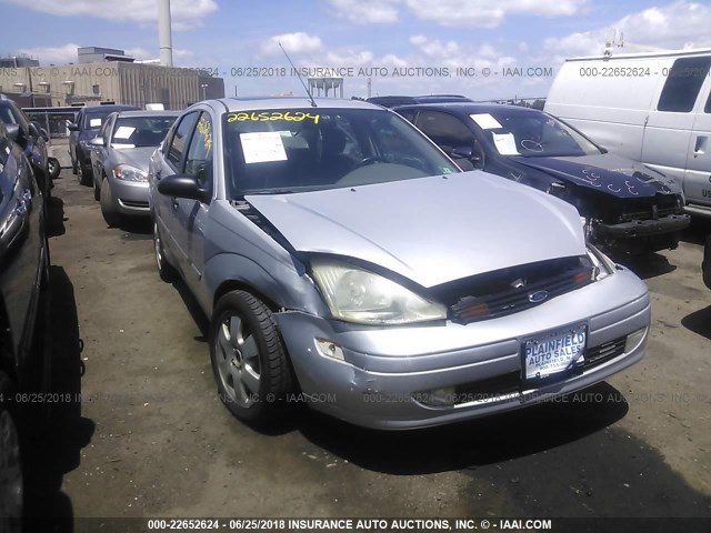 1FAFP38372W113200 - 2002 FORD FOCUS ZTS SILVER photo 6