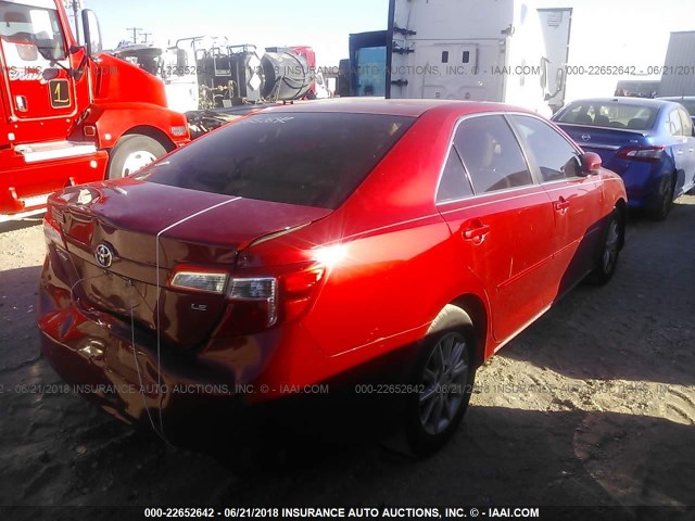 4T4BF1FKXCR255842 - 2012 TOYOTA CAMRY SE/LE/XLE 红色 照片 4