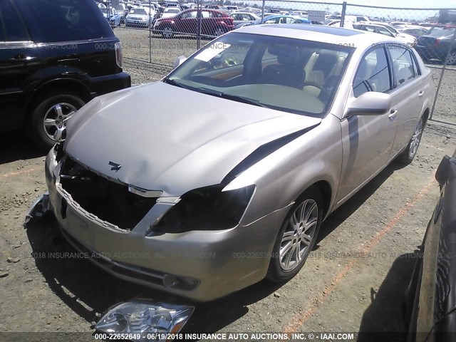 4T1BK36B97U205733 - 2007 TOYOTA AVALON XL/XLS/TOURING/LIMITED GOLD photo 2