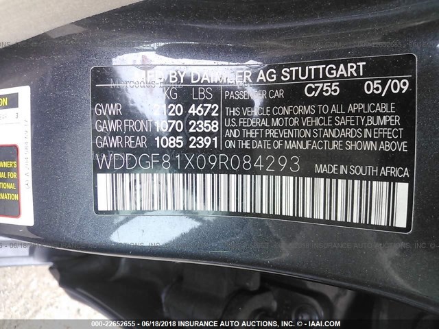 WDDGF81X09R084293 - 2009 MERCEDES-BENZ C 300 4MATIC GRAY photo 9