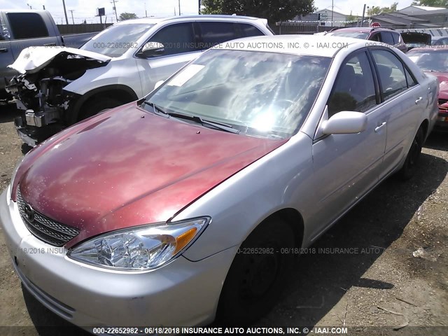 4T1BE32K83U150263 - 2003 TOYOTA CAMRY LE/XLE/SE 银色 照片 2