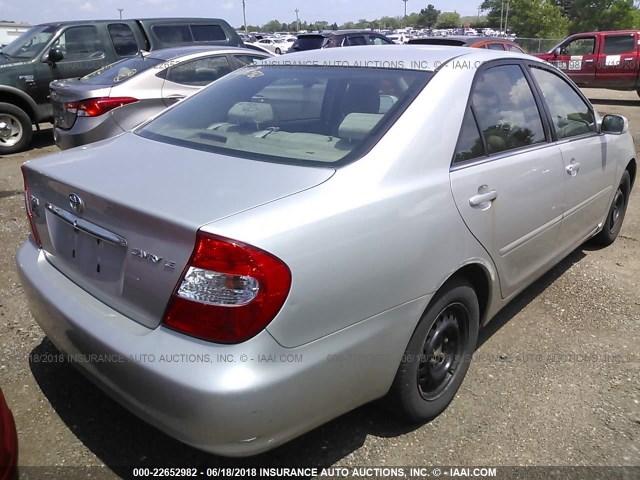 4T1BE32K83U150263 - 2003 TOYOTA CAMRY LE/XLE/SE 银色 照片 4