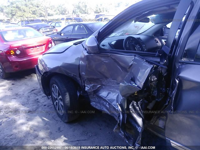 5N1AR2MNXDC616803 - 2013 NISSAN PATHFINDER S/SV/SL/PLATINUM GRAY photo 6