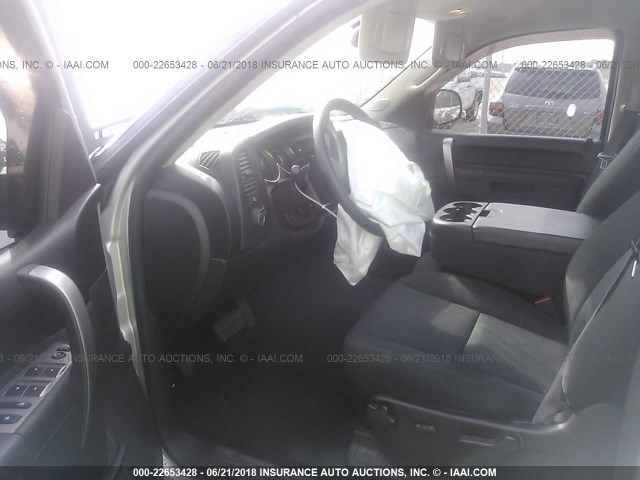 3GCPCSE04CG207811 - 2012 CHEVROLET SILVERADO C1500 LT ვერცხლისფერი ფოტო 5