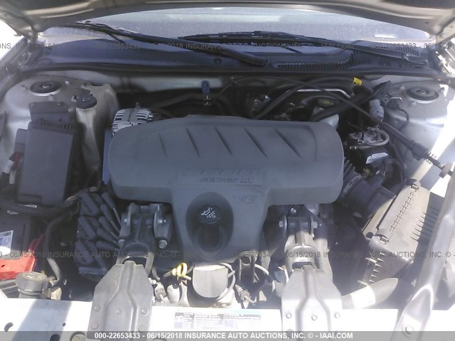 2G2WP582281192874 - 2008 PONTIAC GRAND PRIX SILVER photo 10