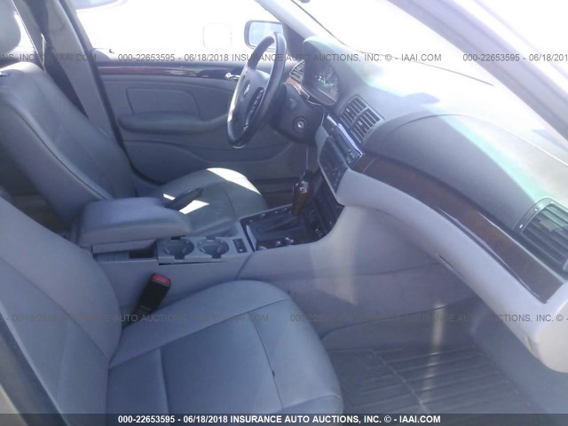 WBAEN33414PC12815 - 2004 BMW 325 IT SILVER photo 5