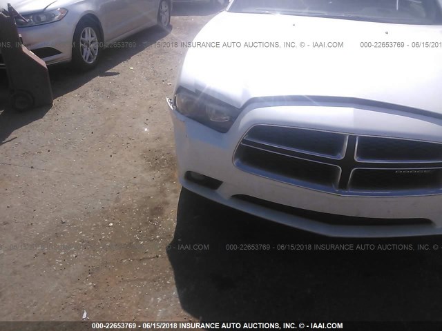 2C3CDXCT0DH583093 - 2013 DODGE CHARGER R/T WHITE photo 6