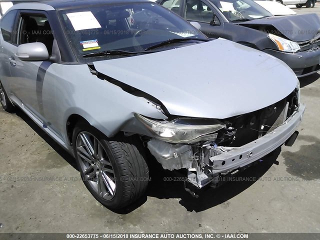 JTKJF5C71B3010068 - 2011 TOYOTA SCION TC 灰色 照片 6