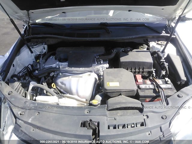 4T1BF1FK5FU484816 - 2015 TOYOTA CAMRY LE/XLE/SE/XSE WHITE photo 10