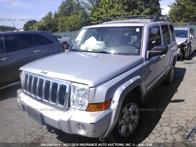 1J8HG58236C275878 - 2006 JEEP COMMANDER LIMITED SILVER photo 2