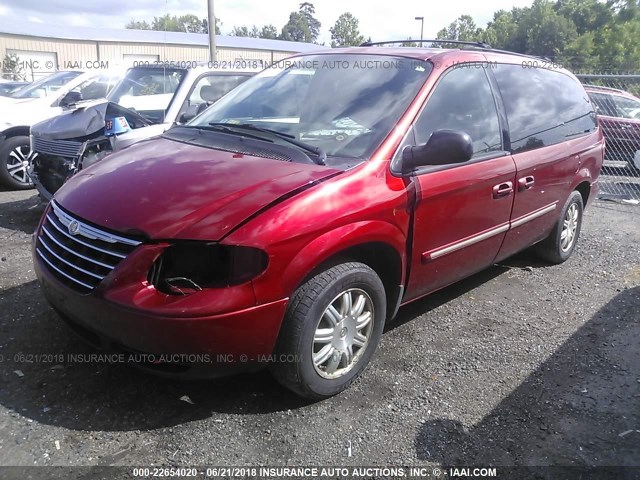 2C4GP54L85R296796 - 2005 CHRYSLER TOWN & COUNTRY TOURING RED photo 2