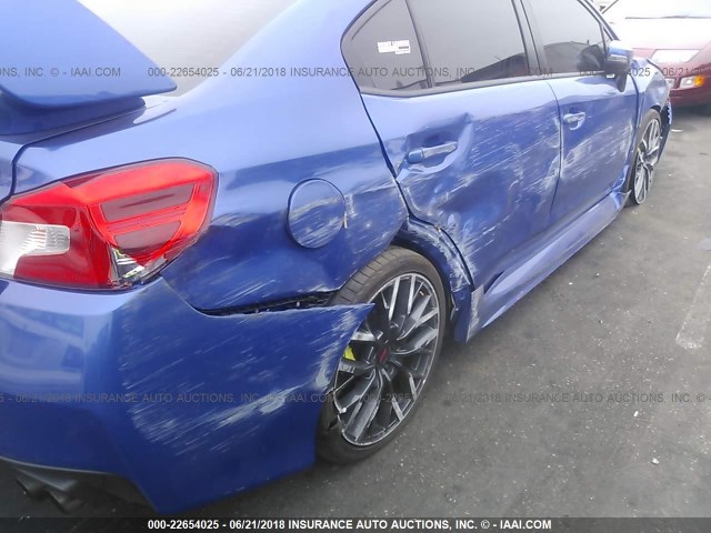 JF1VA2M63J9817088 - 2018 SUBARU WRX STI BLUE photo 6