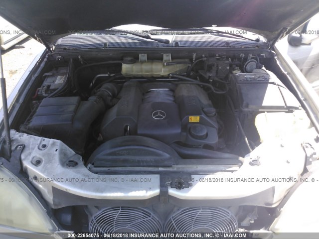 4JGAB54EXYA147221 - 2000 MERCEDES-BENZ ML 320 GRAY photo 10