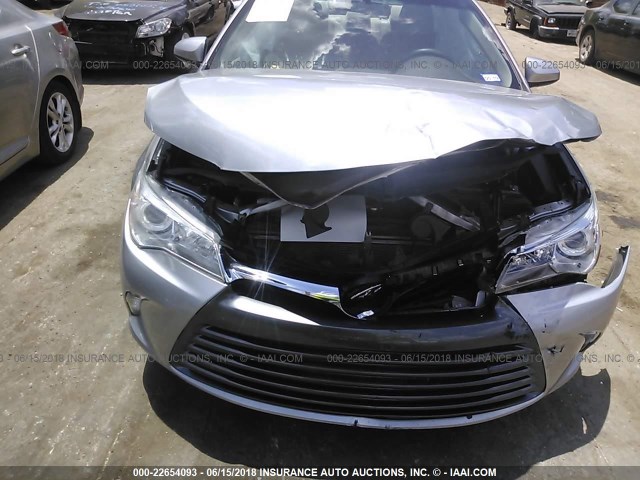 4T1BF1FK4FU015975 - 2015 TOYOTA CAMRY LE/XLE/SE/XSE 银色 照片 6