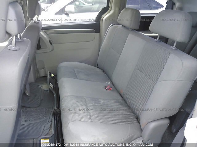 2V4RW4D17AR305850 - 2010 VOLKSWAGEN ROUTAN S ვერცხლისფერი ფოტო 8