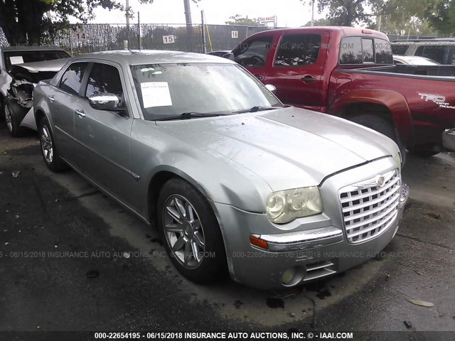 2C3JA63H85H109870 - 2005 CHRYSLER 300C GRAY photo 1