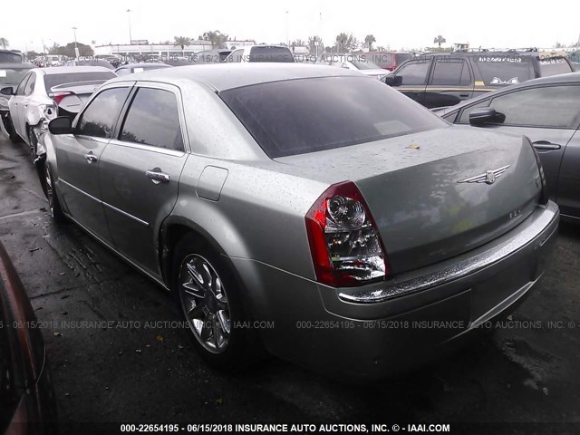 2C3JA63H85H109870 - 2005 CHRYSLER 300C GRAY photo 3