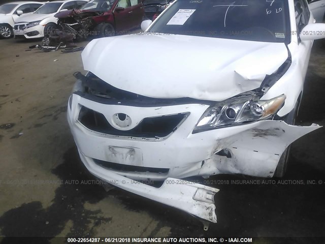 4T1BK46K08U575444 - 2008 TOYOTA CAMRY LE/XLE/SE თეთრი ფოტო 6