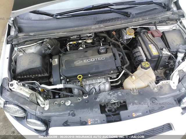 1G1JA6SH2F4170765 - 2015 CHEVROLET SONIC LS 白色 照片 10