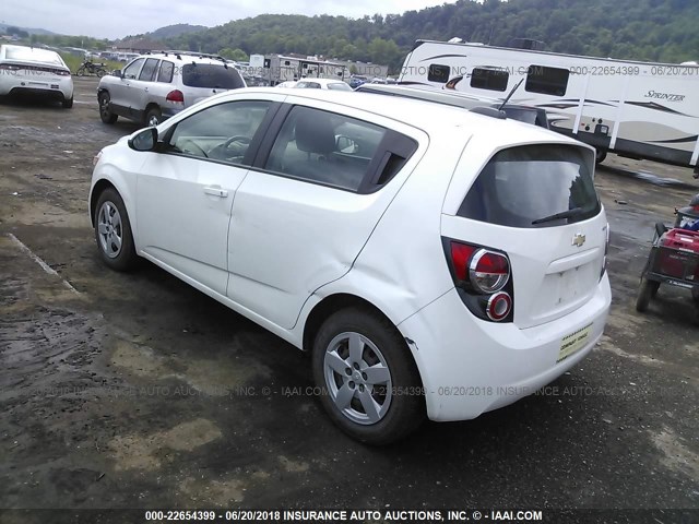 1G1JA6SH2F4170765 - 2015 CHEVROLET SONIC LS 白色 照片 3