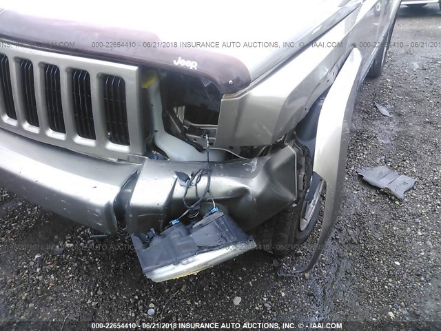 1J8HG48K26C175409 - 2006 JEEP COMMANDER GOLD photo 6