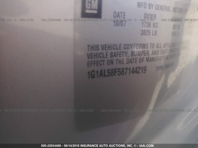 1G1AL58F587144219 - 2008 CHEVROLET COBALT LT 银色 照片 9