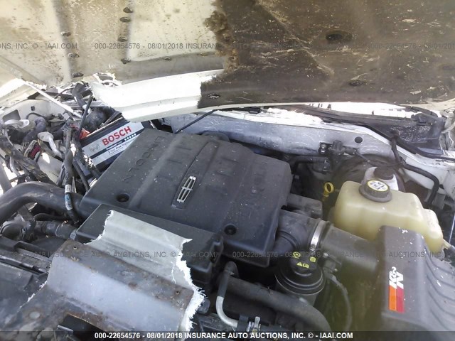 5LMFU27558LJ06037 - 2008 LINCOLN NAVIGATOR WHITE photo 10