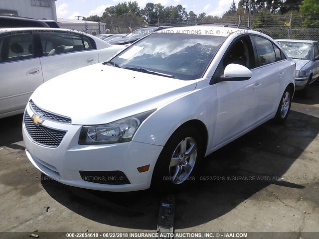 1G1PC5SB7D7245627 - 2013 CHEVROLET CRUZE LT WHITE photo 2