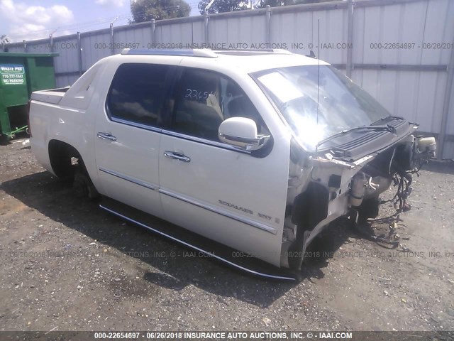 3GYFK62817G117497 - 2007 CADILLAC ESCALADE EXT WHITE photo 1