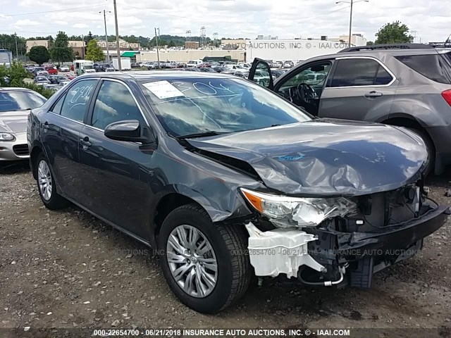 4T4BF1FKXCR190703 - 2012 TOYOTA CAMRY SE/LE/XLE 灰色 照片 1