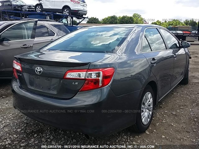 4T4BF1FKXCR190703 - 2012 TOYOTA CAMRY SE/LE/XLE 灰色 照片 4