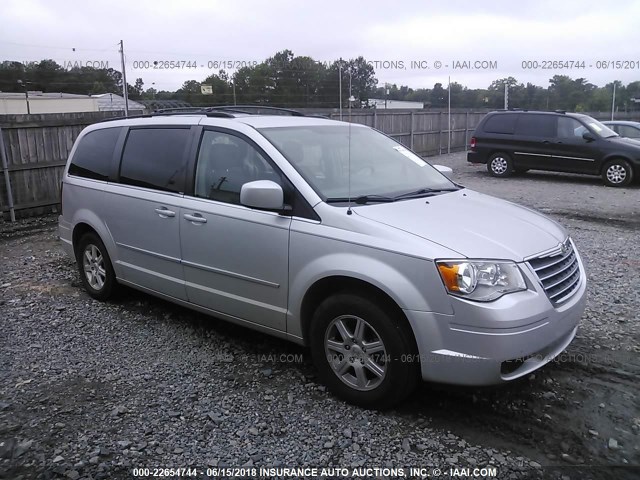 2A4RR5D10AR463402 - 2010 CHRYSLER TOWN & COUNTRY TOURING SILVER photo 1