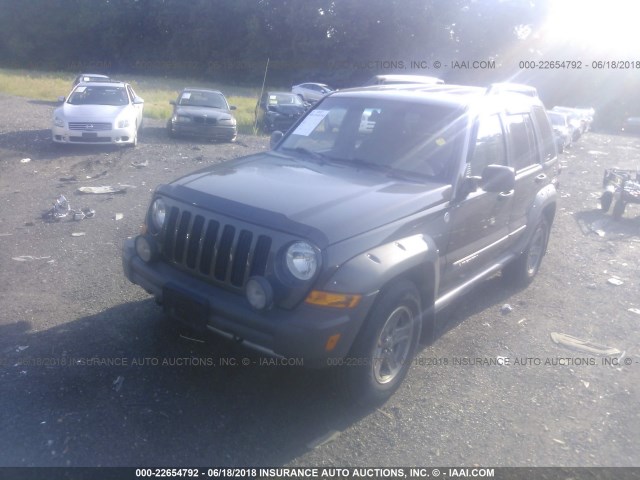 1J4GL38K06W180951 - 2006 JEEP LIBERTY RENEGADE GRAY photo 2