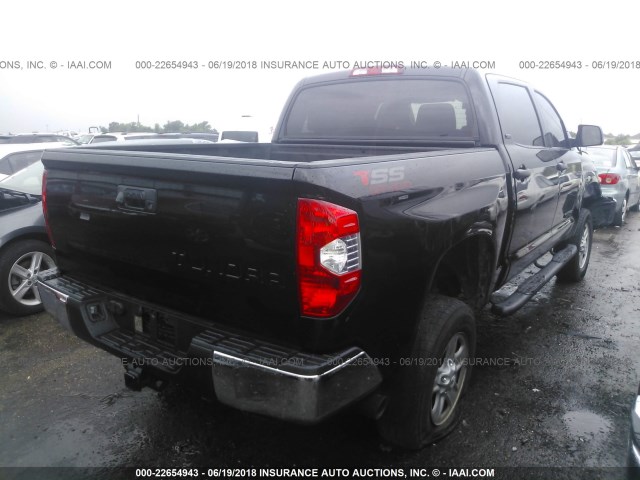 5TFEM5F16HX120699 - 2017 TOYOTA TUNDRA CREWMAX SR5 BLACK photo 4