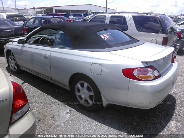 2T1FF28P72C596688 - 2002 TOYOTA CAMRY SOLARA SE/SLE ვერცხლისფერი ფოტო 3