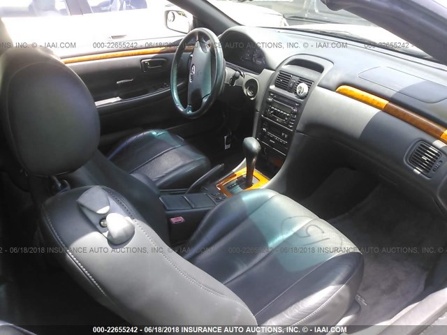 2T1FF28P72C596688 - 2002 TOYOTA CAMRY SOLARA SE/SLE ვერცხლისფერი ფოტო 5