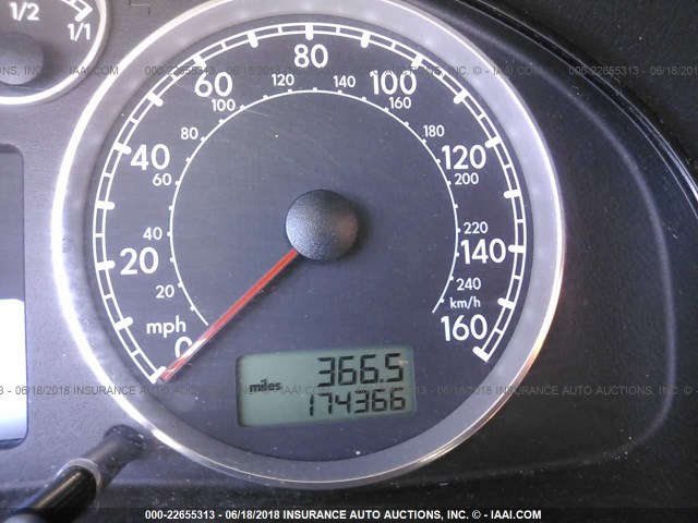 WVWRH63B14P054825 - 2004 VOLKSWAGEN PASSAT GLX 灰色 照片 7