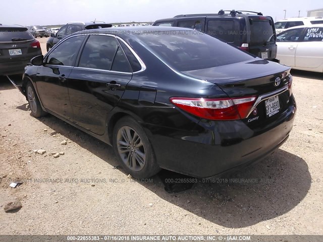 4T1BF1FK2GU135176 - 2016 TOYOTA CAMRY LE/XLE/SE/XSE BLACK photo 3
