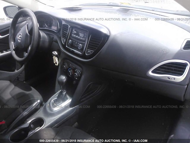 1C3CDFBA1DD150955 - 2013 DODGE DART SXT 银色 照片 5