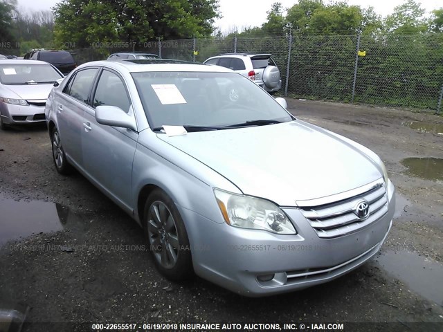 4T1BK36B15U013672 - 2005 TOYOTA AVALON XL/XLS/TOURING/LIMITED SILVER photo 1