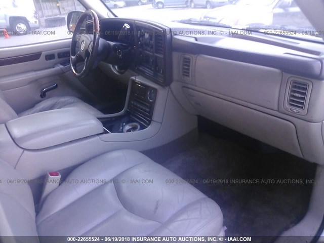 1GYEK63N74R118522 - 2004 CADILLAC ESCALADE LUXURY თეთრი ფოტო 5