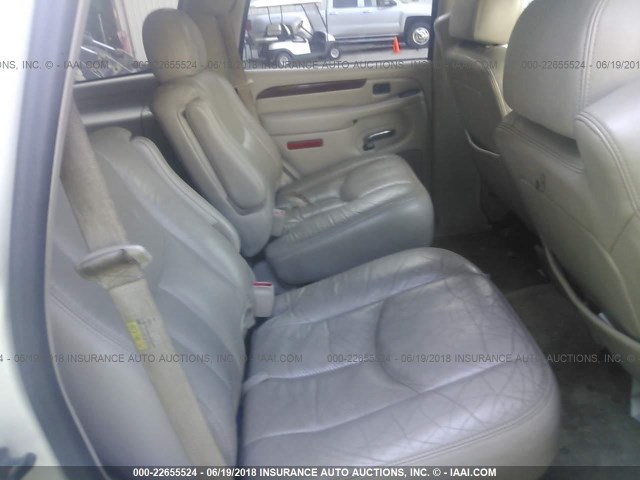 1GYEK63N74R118522 - 2004 CADILLAC ESCALADE LUXURY WHITE photo 8