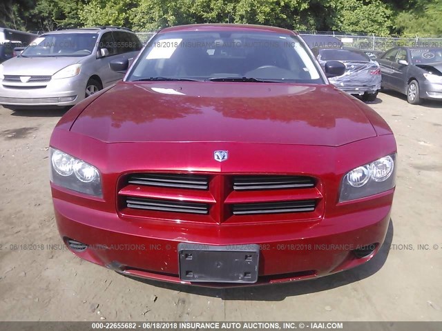 2B3CA3CV2AH117015 - 2010 DODGE CHARGER SXT RED photo 6