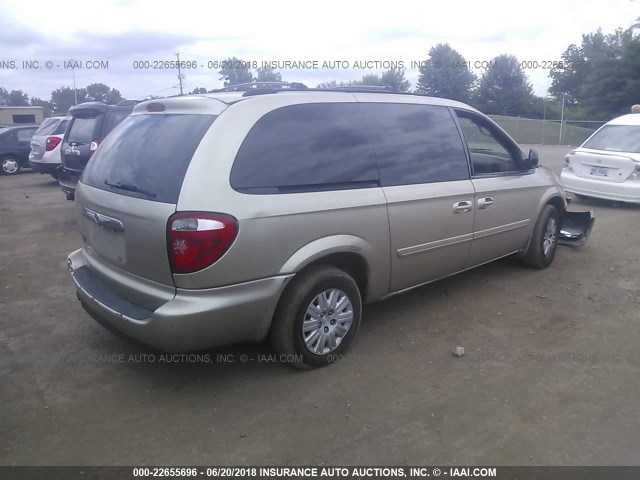 2A4GP44R06R753319 - 2006 CHRYSLER TOWN & COUNTRY LX GOLD photo 4