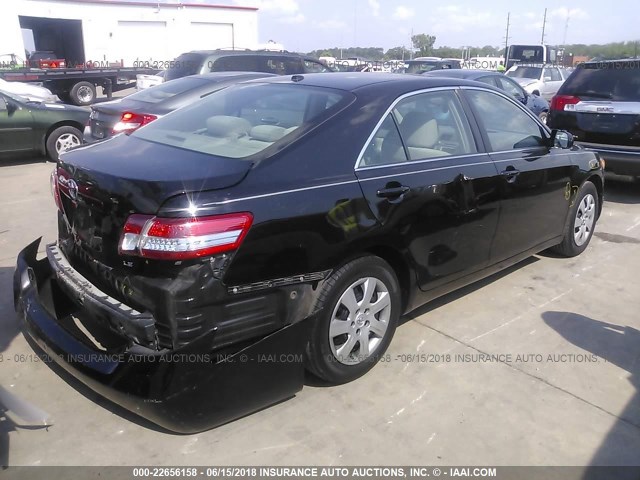 4T1BF3EK1BU210472 - 2011 TOYOTA CAMRY SE/LE/XLE 黑色 照片 4