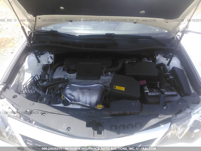 4T1BF1FK6EU468607 - 2014 TOYOTA CAMRY L/SE/LE/XLE თეთრი ფოტო 10