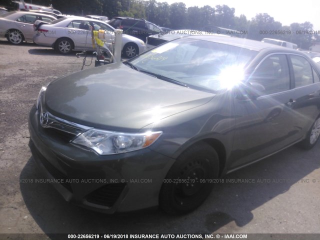 4T4BF1FK2CR219983 - 2012 TOYOTA CAMRY SE/LE/XLE მწვანე ფოტო 2