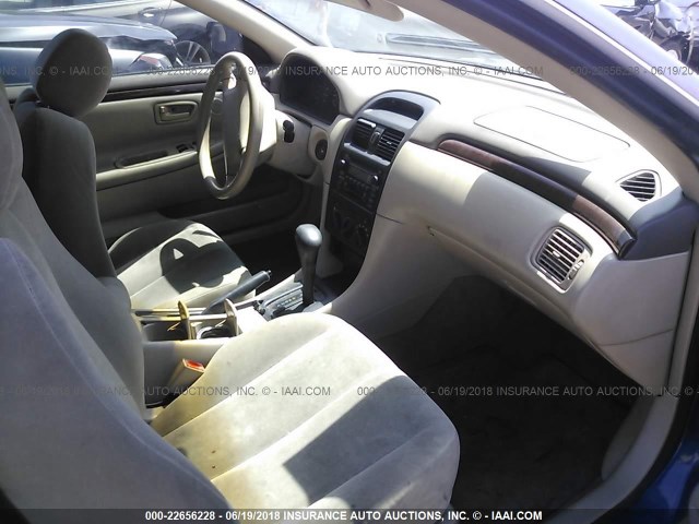 2T1CF22P7YC281023 - 2000 TOYOTA CAMRY SOLARA SE/SLE ლურჯი ფოტო 5