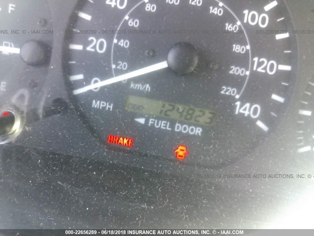 4T1BG22K3YU977759 - 2000 TOYOTA CAMRY CE/LE/XLE WHITE photo 7